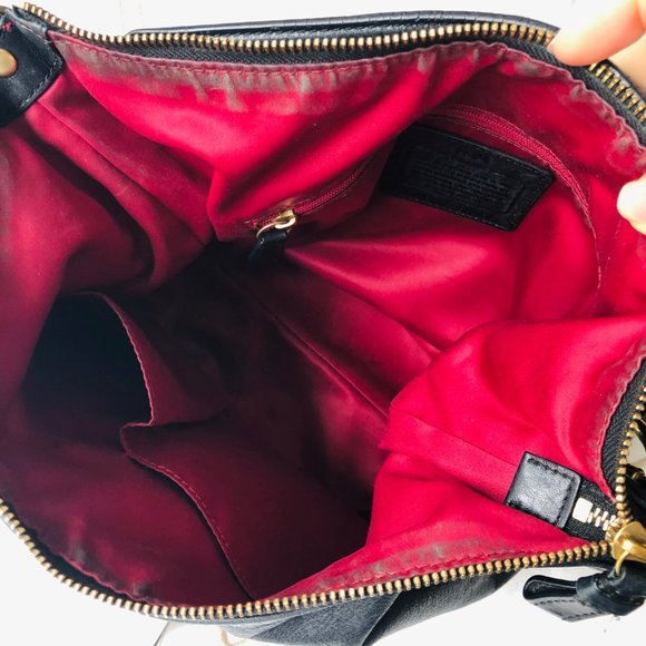 COACH Vintage Black Leather Cross-Body Bag - Picture 3 of 6